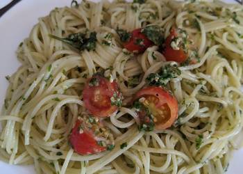 Easy Recipe Pesto with angel hair pasta and grape tomatoes Delicious and Healthy Easy Recipe Pesto with angel hair pasta and grape tomatoes Delicious and Healthy