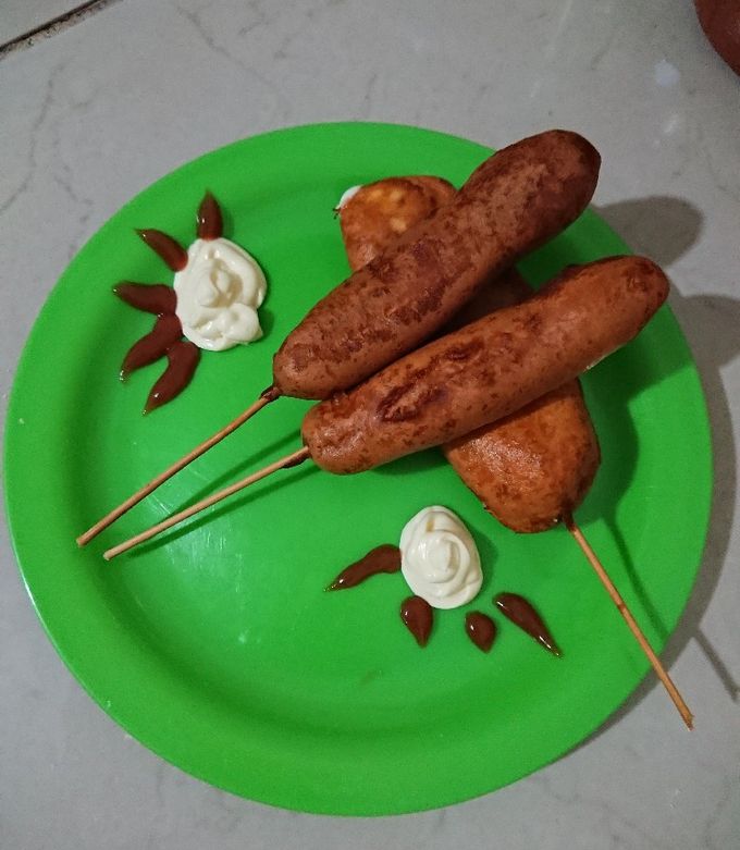 Una foto de Banderillas de salchichas y queso