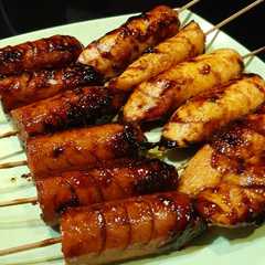 รูปของ 11. Otak-Otak & Sosis Panggang Praktis