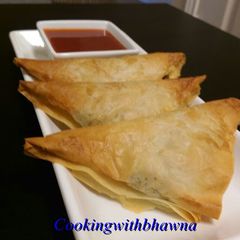 A picture of Puff – Spicy Mashed potato filling in crispy puff pastry sheets.