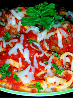 A picture of Mike's EZ Spaghetti & Meatballs.