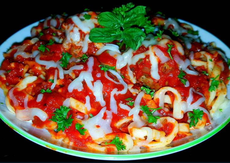 Mike's EZ Spaghetti & Meatballs Mike's EZ Spaghetti & Meatballs