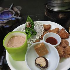 A picture of Veggies poha cutlet.