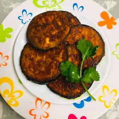 A picture of Aubergine baji.