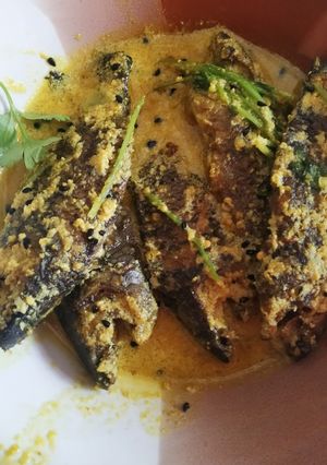 A picture of Sorsha posto koi (fish).