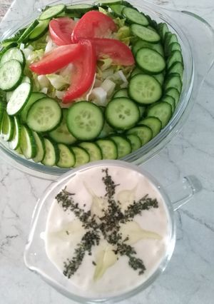 عکسی از دستور سس خوشمزه برای سالاد
