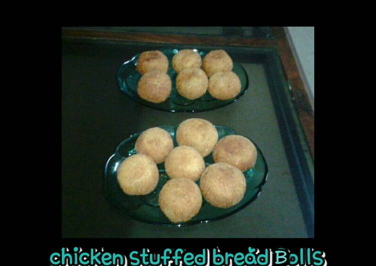 Chicken stuffed bread balls