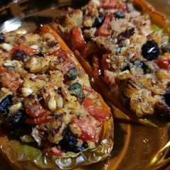 Foto di Peperoni ripieni alla mediterranea