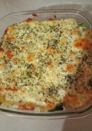 Una foto de Pasta gratinada con brócoli!!!