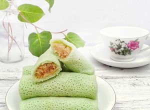 Foto resep Dadar Gulung isi Unti Kelapa (tips membuat kulit bopeng cantik)