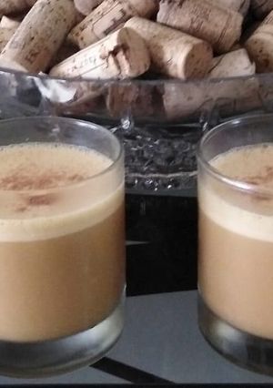 Una foto de Cóctel de Algarrobina