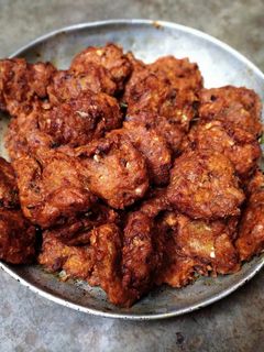 ক্যাবেজ প্রণ ফ্রিটার্স(cabbage prawn fritters recipe in Bengali) রেসিপির প্রধান ছবি