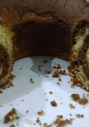 Una foto de Budín marmolado con dulce de leche