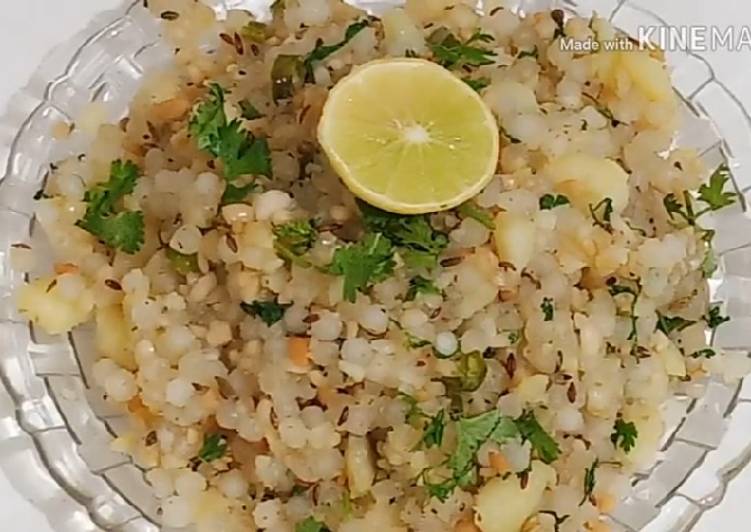 Steps to Make Quick Sabudana Khichdi