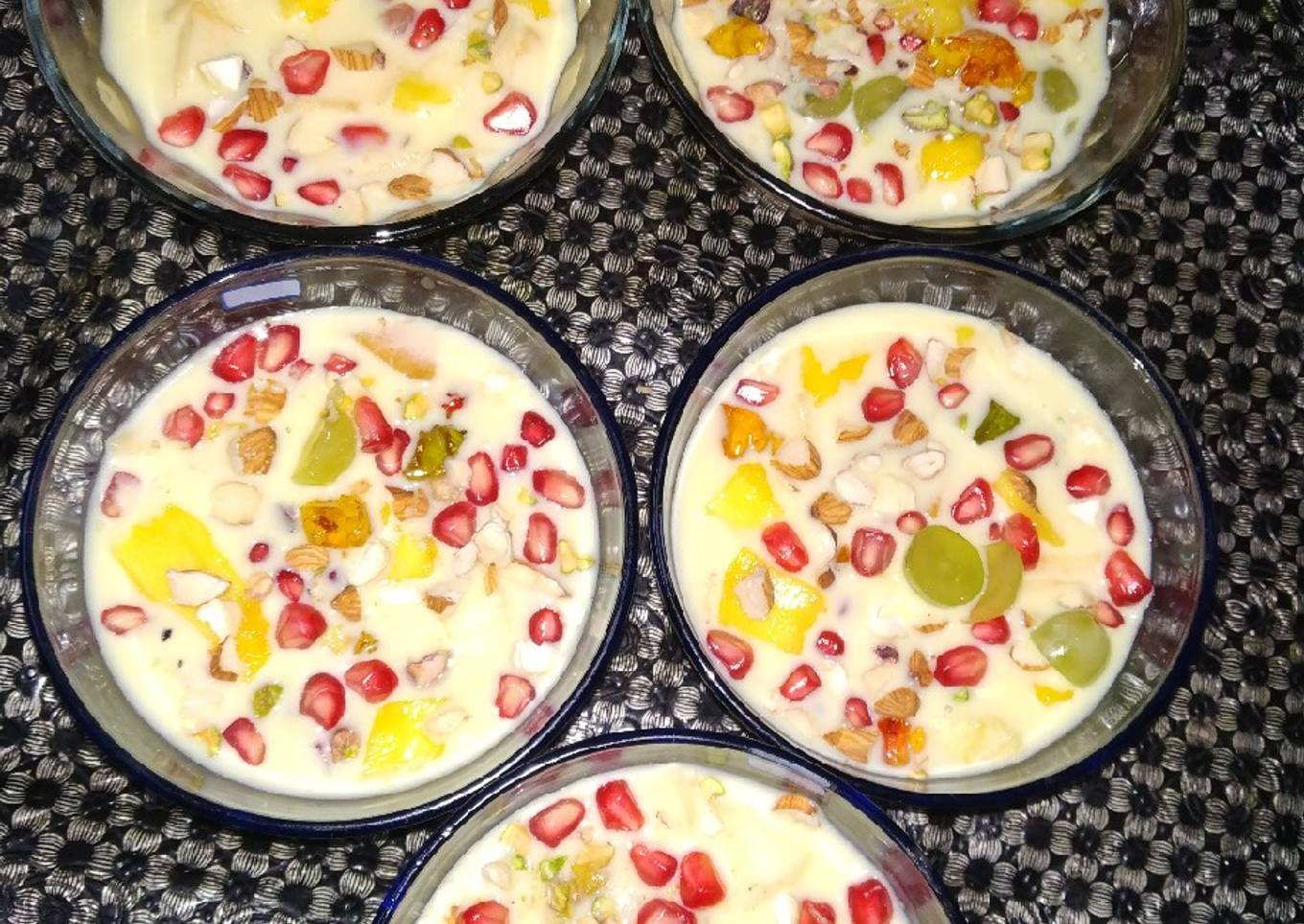 Fruit custard