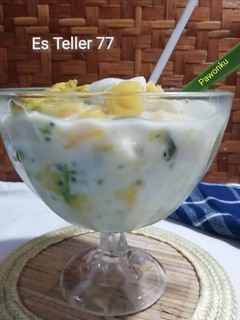 Foto resep 881.Es Teler 77