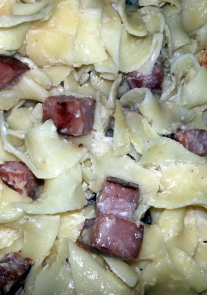 A picture of Ham And Ranch Noodles.