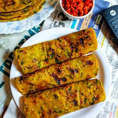 A picture of Methi Thepla.