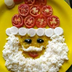 A picture of Curd Karhi with Rice(Santa).