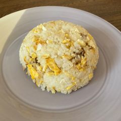 A picture of Egg and shiitake mushrooms fried rice - Weekday lunch idea 💡.