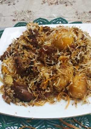 বীফ কাচ্চি বিরিয়ানী। রেসিপির প্রধান ছবি
