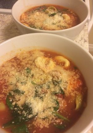 A picture of Tortellini tomato soup.