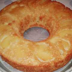 Una foto de Torta invertida de manzanas