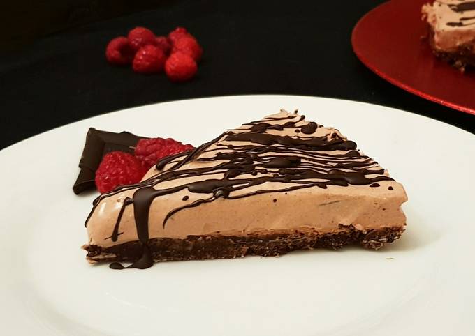 Steps to Prepare Jamie Oliver No Bake Chocolate Cheesecake