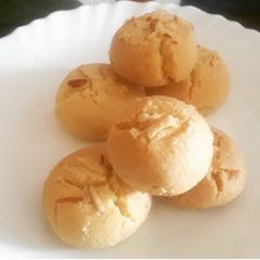 A picture of Nankhatai.