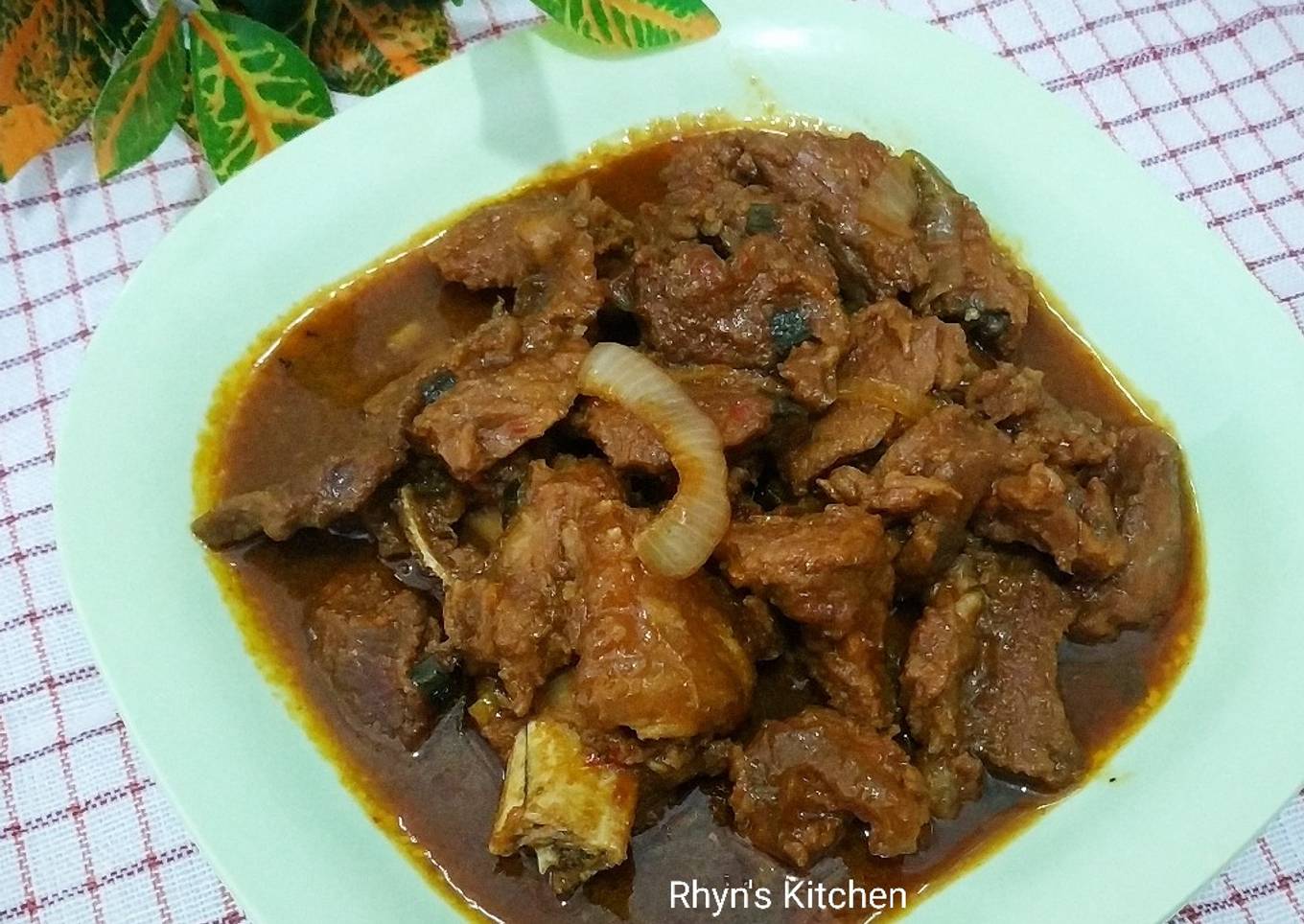 Krengsengan Daging Sapi