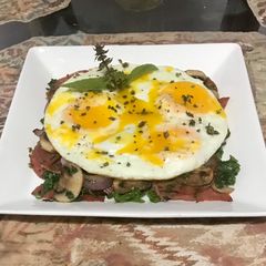 A picture of Leftovers breakfast.