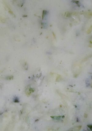 Une photo de Tzatziki concombre/menthe