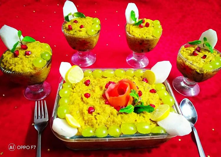 Moong daal khichdi with fruit and vegetables