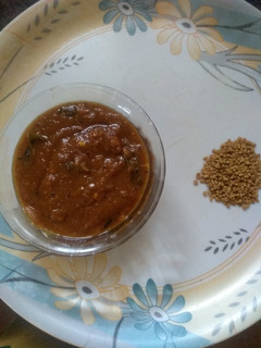 வெந்தய புளிக்குழம்பு (Venthaya pulikulambu recipe in tamil) செய்முறை முக்கிய புகைப்படம்