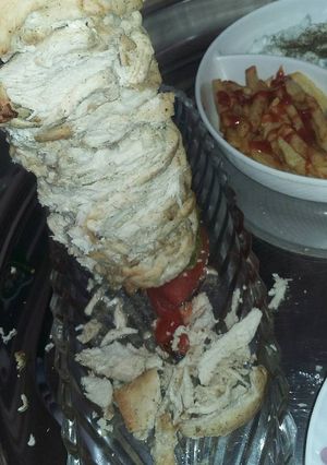 صورة لوصفة شيش شاورما دجاج رووعه🍡🍟🍜
