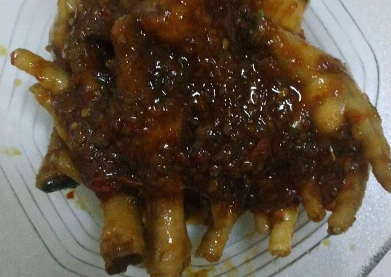 Sweet spicy chicken feet