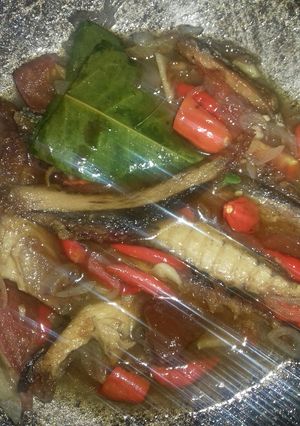 Foto resep Ikan tongkol cue ungkep cabai
