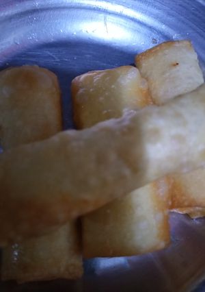 A picture of Tikka roll.