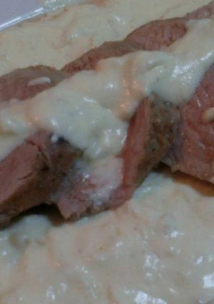 Foto principal de Solomillo de cerdo con salsa de queso