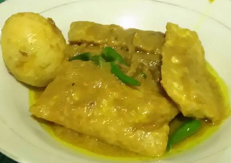 Tempe telur bacem santan