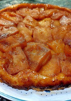 Una foto de Tarta Tatin (tarta de manzana) Con Toque de Canela
