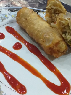 A picture of Chicken spring Roll.