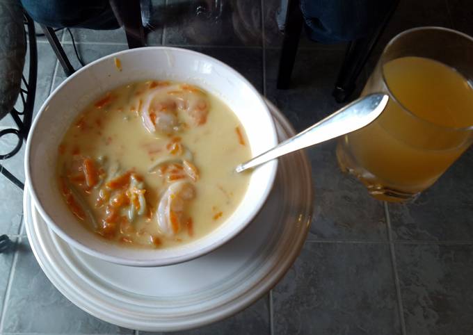 Recipe of Perfect Coconut shrimp soup