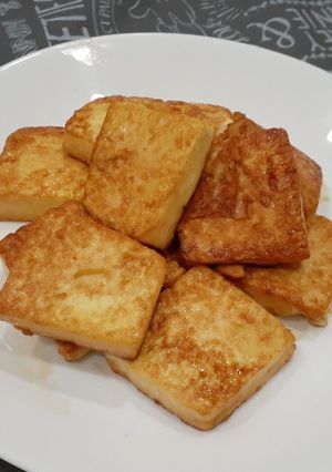 怎樣都好吃的煎雞蛋豆腐 的食譜成品照片