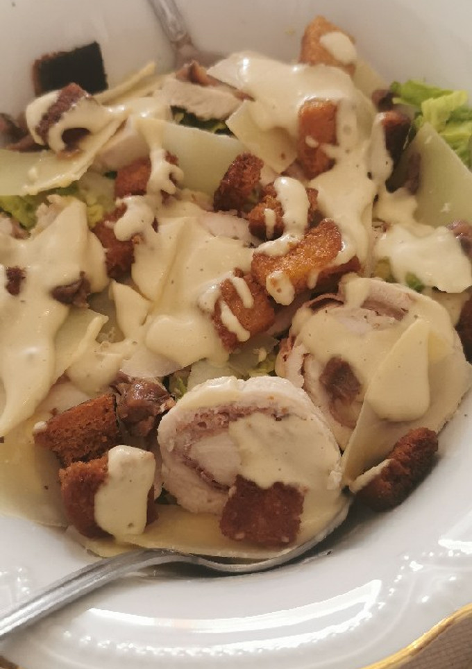 Una foto de Ensalada César (a mi estilo)
