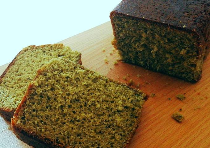 Macha kastera sponge cake (Pan di spagna in cassetta al macha)