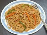 शेजवान नूडल्स(Schezwan noodles recipe in hindi)