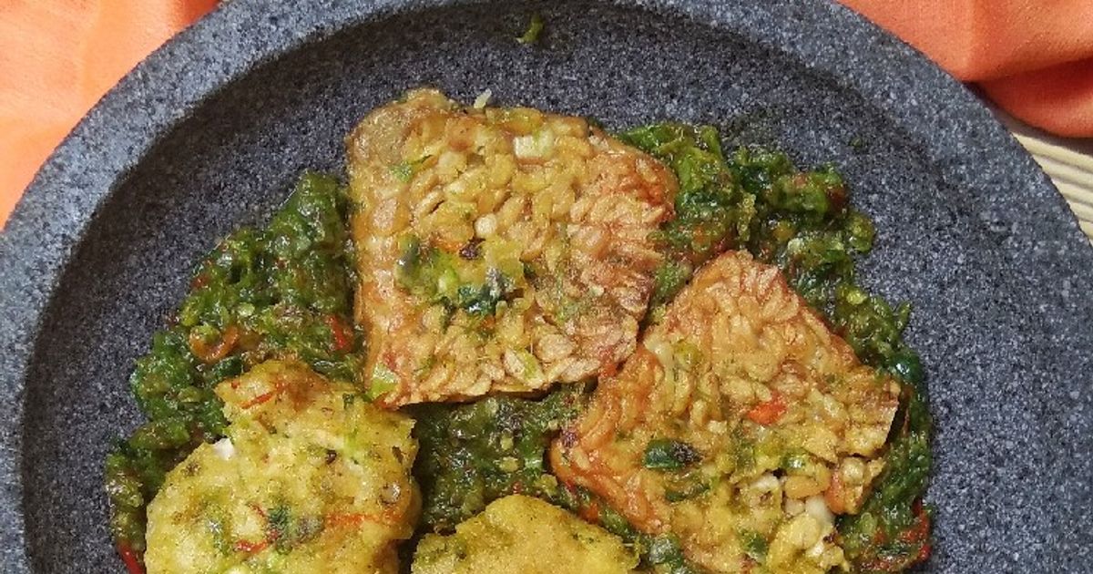 Sambal Penyet Tempe Ayam Cabe Hijau