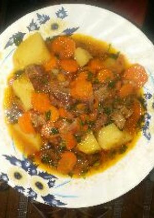 A picture of Beef stew.