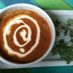 A picture of Daal makhni.